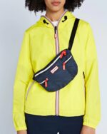 Hunter Fanny Pack Navy - Image 2