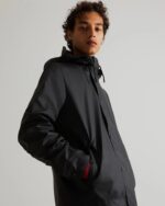 Hunter Men's Lightweight Waterproof Jacket Black - Image 2