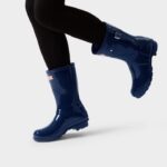 Hunter Women's Original Short Gloss Rain Boots Navy