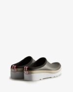 Hunter Women's Play Speckle Sole Clogs Black-Steall Grey - Image 5